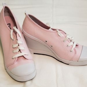 RARE - FUNKY CHUNK HEELED SNEAKERS